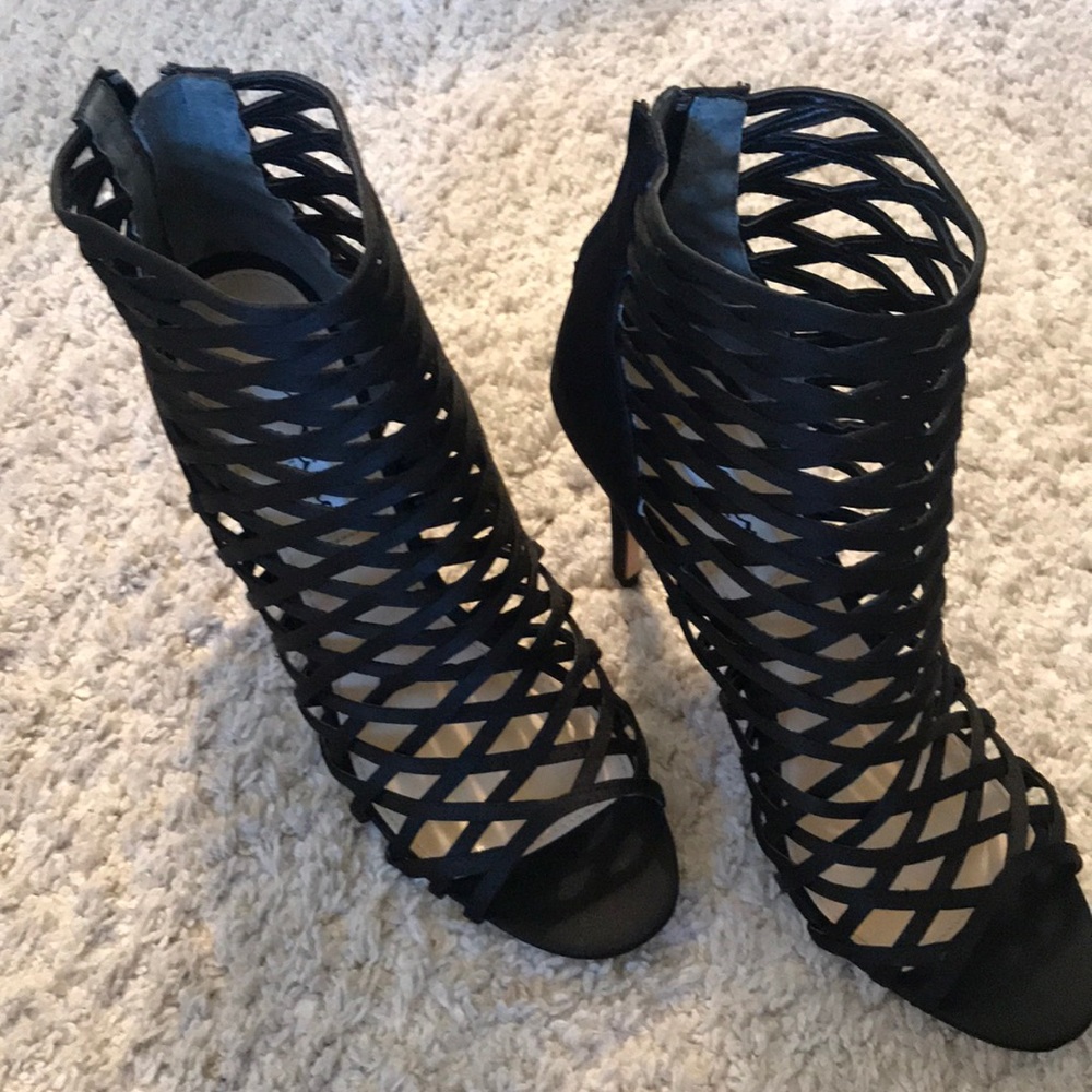 Nina bootie
